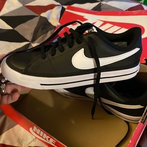 Brand new, never worn at all Nike Court Legacy sneakers size 3 1/2 Youth